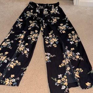 H&M Black Floral Wide-Leg Pants with Slits - Size 8